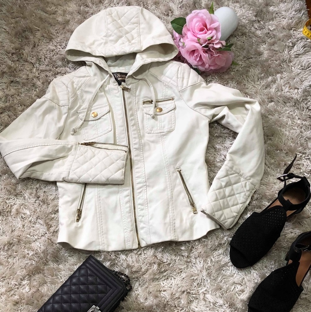 Cream/white  leather jacket Ci Sono by Cavalini